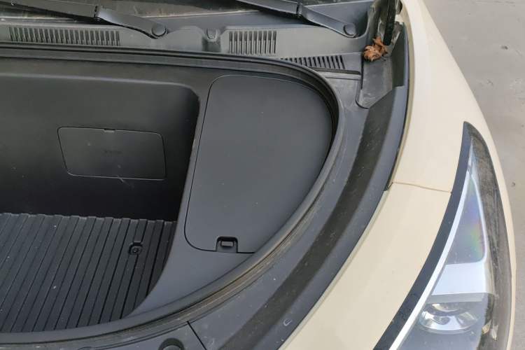 Used Geely Galaxy Geome 2025 310km Youth Edition Engine Bay Left