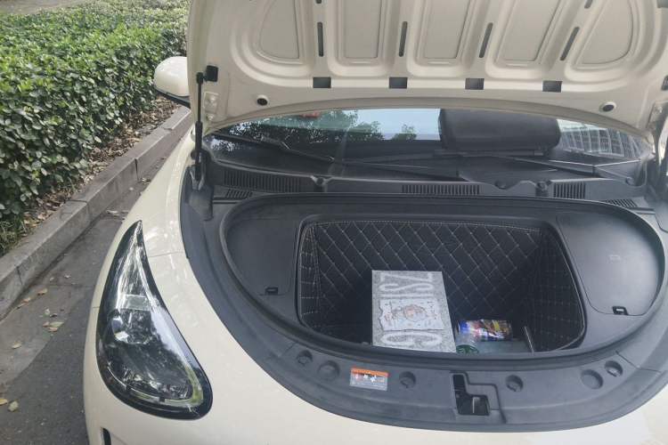 Used Geely Galaxy Geome 2025 310km Youth Edition Engine Bay Right