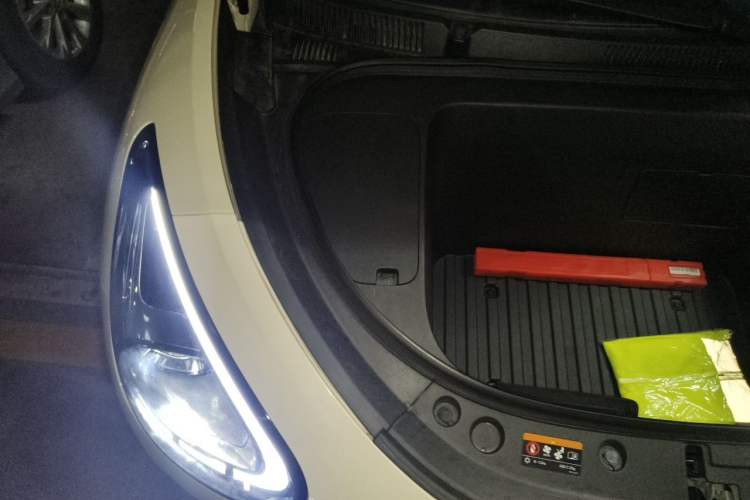 Used Geely Galaxy Geome 2025 UP 410km Exploration Edition Engine Bay Right