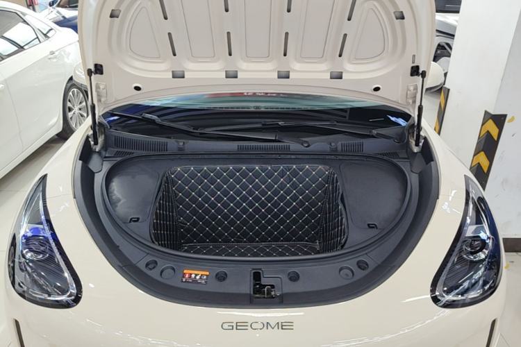 Used Geely Galaxy Geome 2025 310km Youth Edition Engine Bay