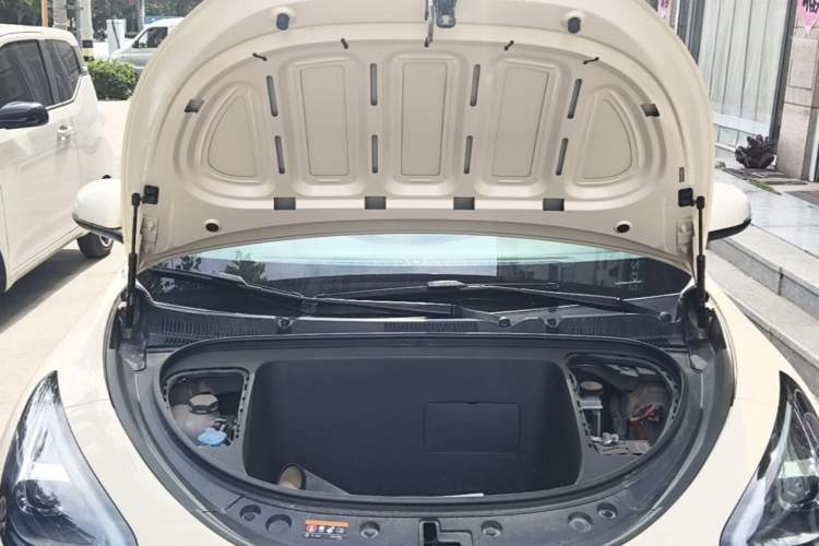 Used Geely Galaxy Geome 2025 UP 410km Exploration Edition Engine Bay