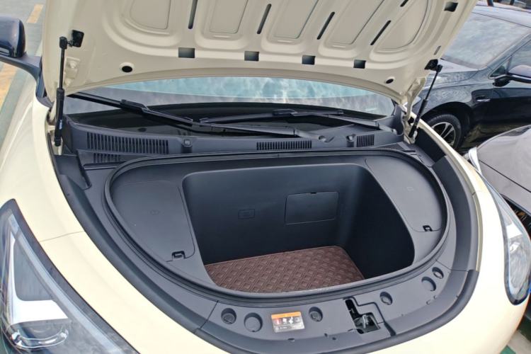Used Geely Galaxy Geome 2025 UP 410km Exploration Edition Engine Bay