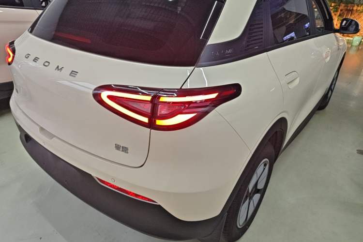Used Geely Galaxy Geome 2025 310km Youth Edition Exterior 3
