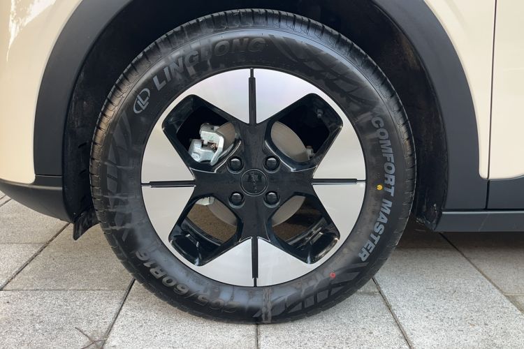 Used Geely Galaxy Geome 2025 310km Dream Edition Exterior 4