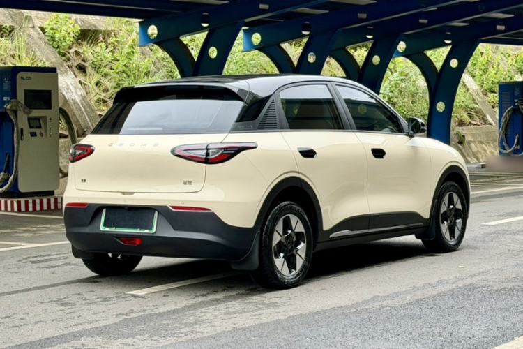 Used Geely Galaxy Geome 2025 UP 410km Exploration Edition Exterior 5