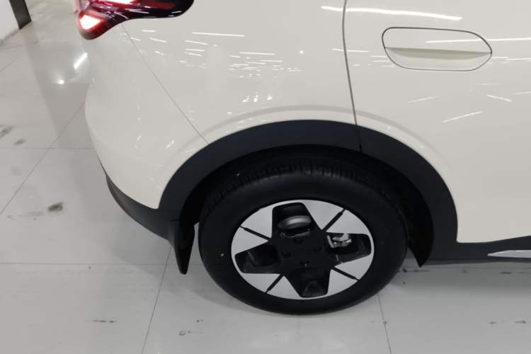 Used Geely Galaxy Geome 2025 310km Dream Edition Exterior 5
