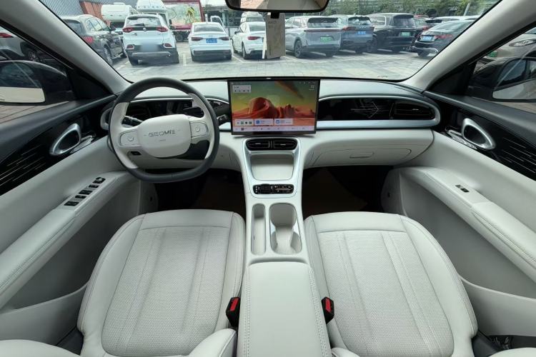 Used Geely Galaxy Geome 2025 UP 410km Exploration Edition Exterior 5
