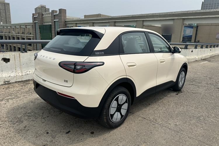 Used Geely Galaxy Geome 2025 310km Youth Edition Exterior 6