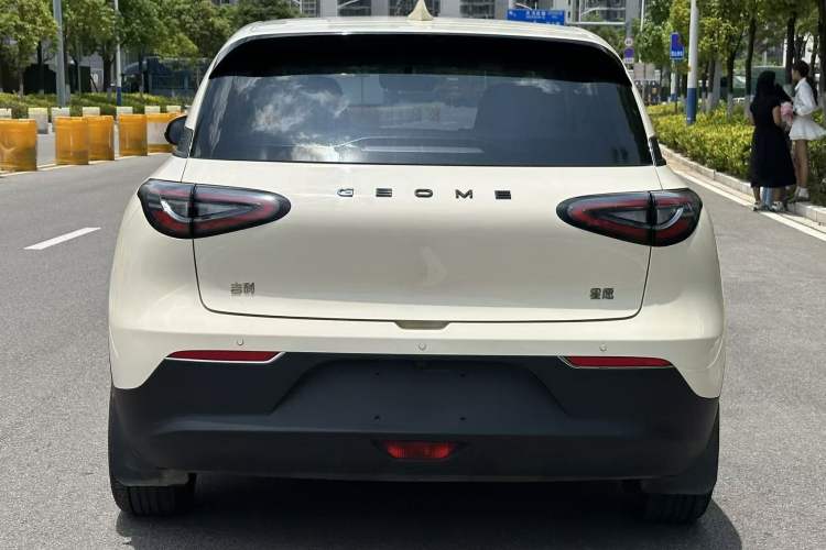 Used Geely Galaxy Geome 2025 310km Youth Edition Exterior 6