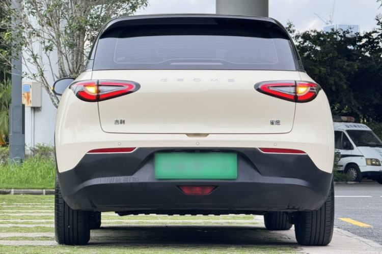 Used Geely Galaxy Geome 2025 UP 410km Exploration+ Edition Exterior 6