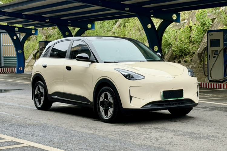 Used Geely Galaxy Geome 2025 UP 410km Exploration Edition Exterior 8