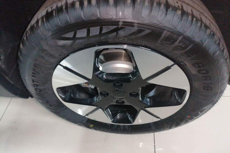 Used Geely Galaxy Geome 2025 310km Dream Edition Exterior 8