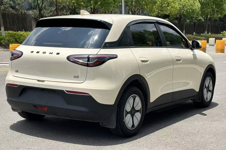 Used Geely Galaxy Geome 2025 310km Youth Edition Exterior 8