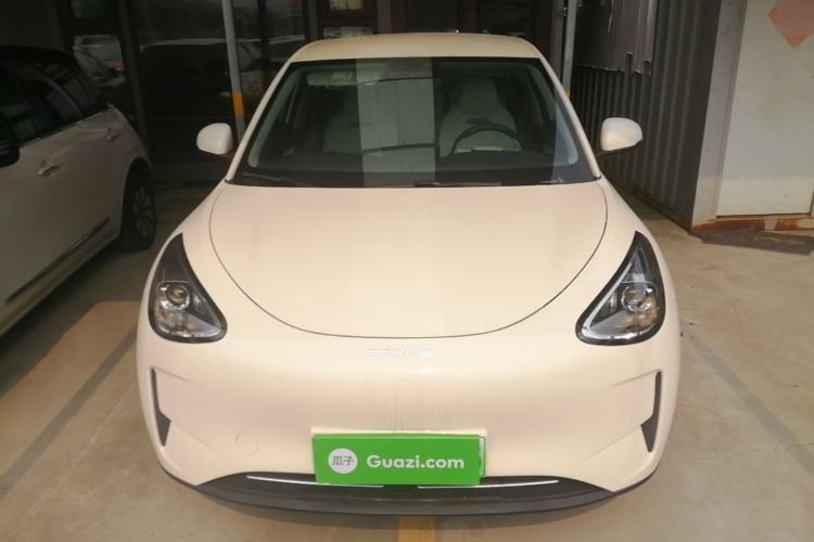 Used Geely Galaxy Geome 2025 410 km Free Version Front
