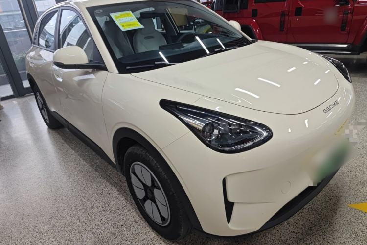 Used Geely Galaxy Geome 2025 410 km Free Version Front Right 45 Deg
