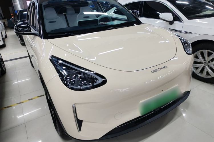 Used Geely Galaxy Geome 2025 UP 410km Exploration Edition Front Right 45 Deg