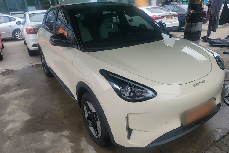 Used Geely Galaxy Geome 2025 310km Dream Edition Front Right 45 Deg
