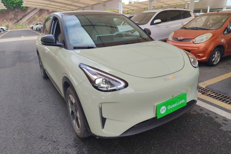 Used Geely Galaxy Geome 2025 UP 410km Exploration Edition Front Right 45 Deg