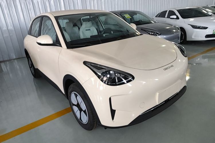 Used Geely Galaxy Geome 2025 410 km Free Version Front Right 45 Deg