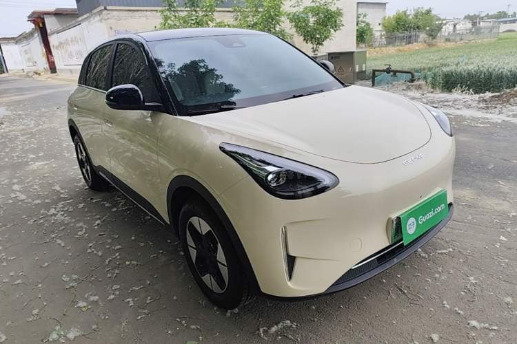Used Geely Galaxy Geome 2025 UP 410km Exploration+ Edition Front Right 45 Deg