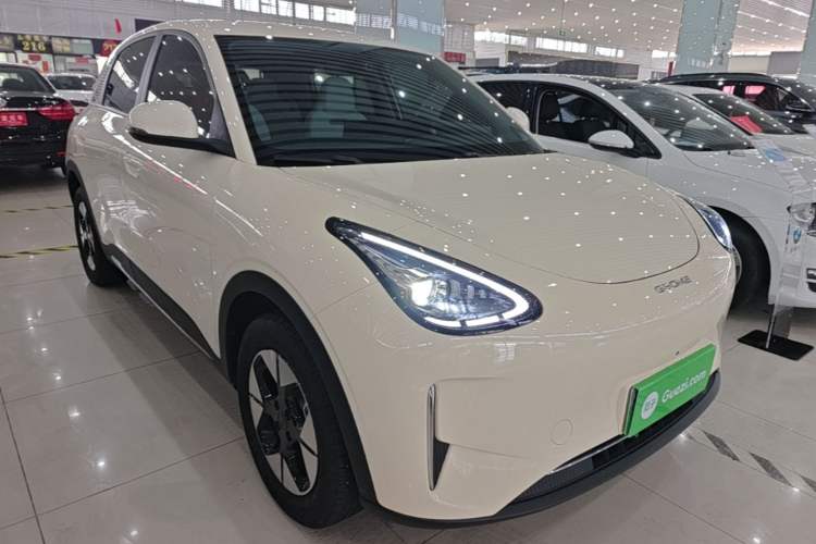 Used Geely Galaxy Geome 2025 310km Dream Edition Front Right 45 Deg