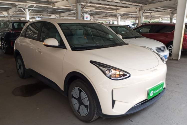 Used Geely Galaxy Geome 2025 310km Youth Edition Front Right 45 Deg