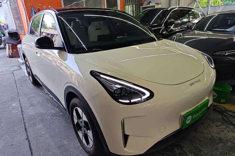 Used Geely Galaxy Geome 2025 UP 410km Exploration+ Edition Front Right 45 Deg