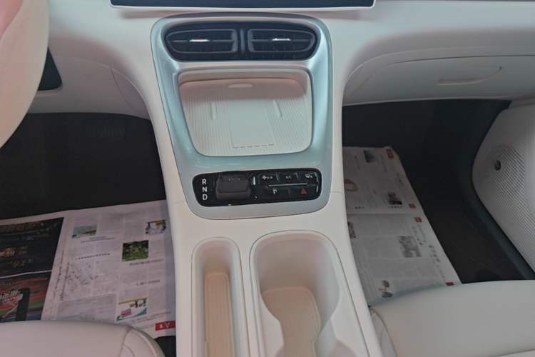 Used Geely Galaxy Geome 2025 310km Dream Edition Gear Lever
