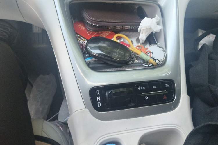 Used Geely Galaxy Geome 2025 310km Youth Edition Gear Lever