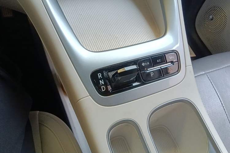 Used Geely Galaxy Geome 2025 310km Youth Edition Gear Lever