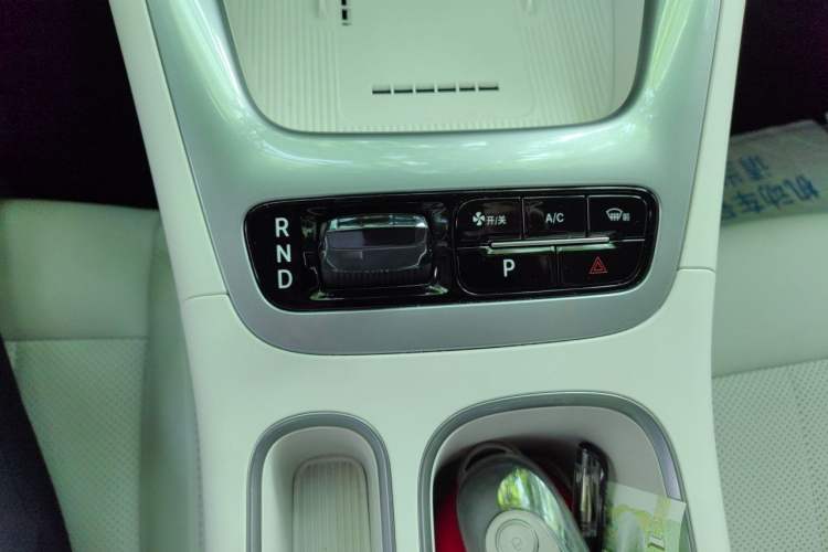 Used Geely Galaxy Geome 2025 310km Dream Edition Gear Lever