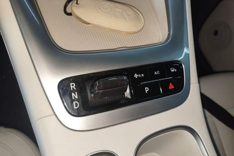 Used Geely Galaxy Geome 2025 310km Dream Edition Gear Lever