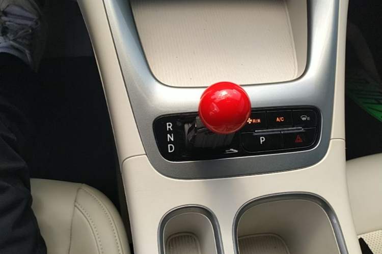 Used Geely Galaxy Geome 2025 310km Youth Edition Gear Lever