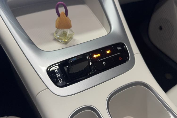 Used Geely Galaxy Geome 2025 310km Youth Edition Gear Lever