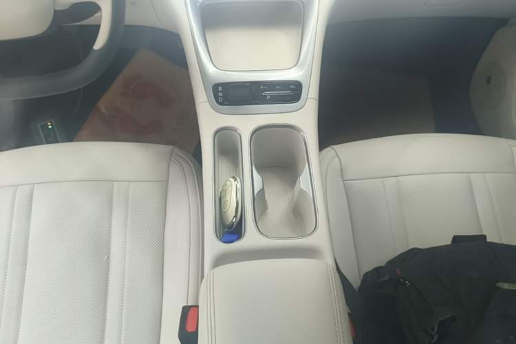 Used Geely Galaxy Geome 2025 310km Youth Edition Gear Lever