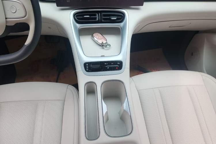 Used Geely Galaxy Geome 2025 310km Dream Edition Gear Lever