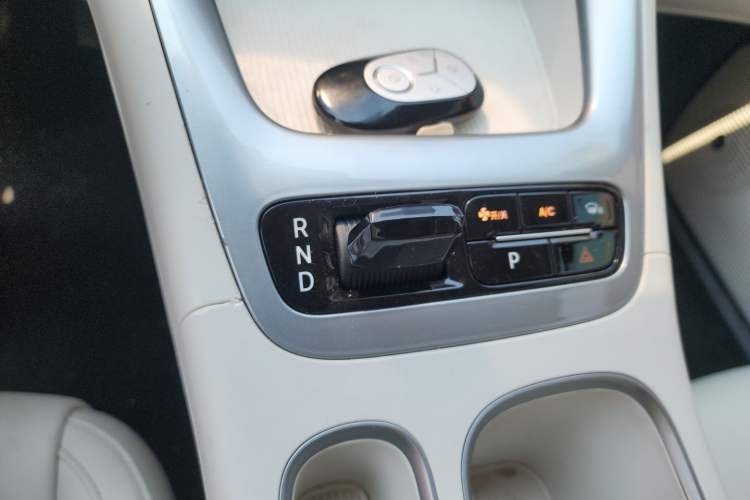 Used Geely Galaxy Geome 2025 310km Dream Edition Gear Lever