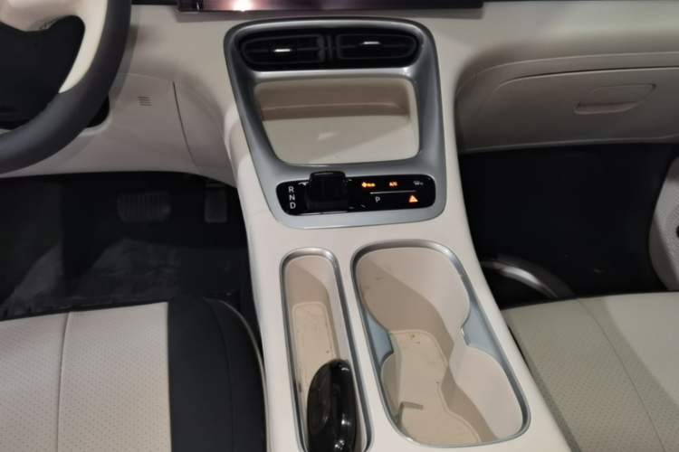 Used Geely Galaxy Geome 2025 310km Dream Edition Gear Lever