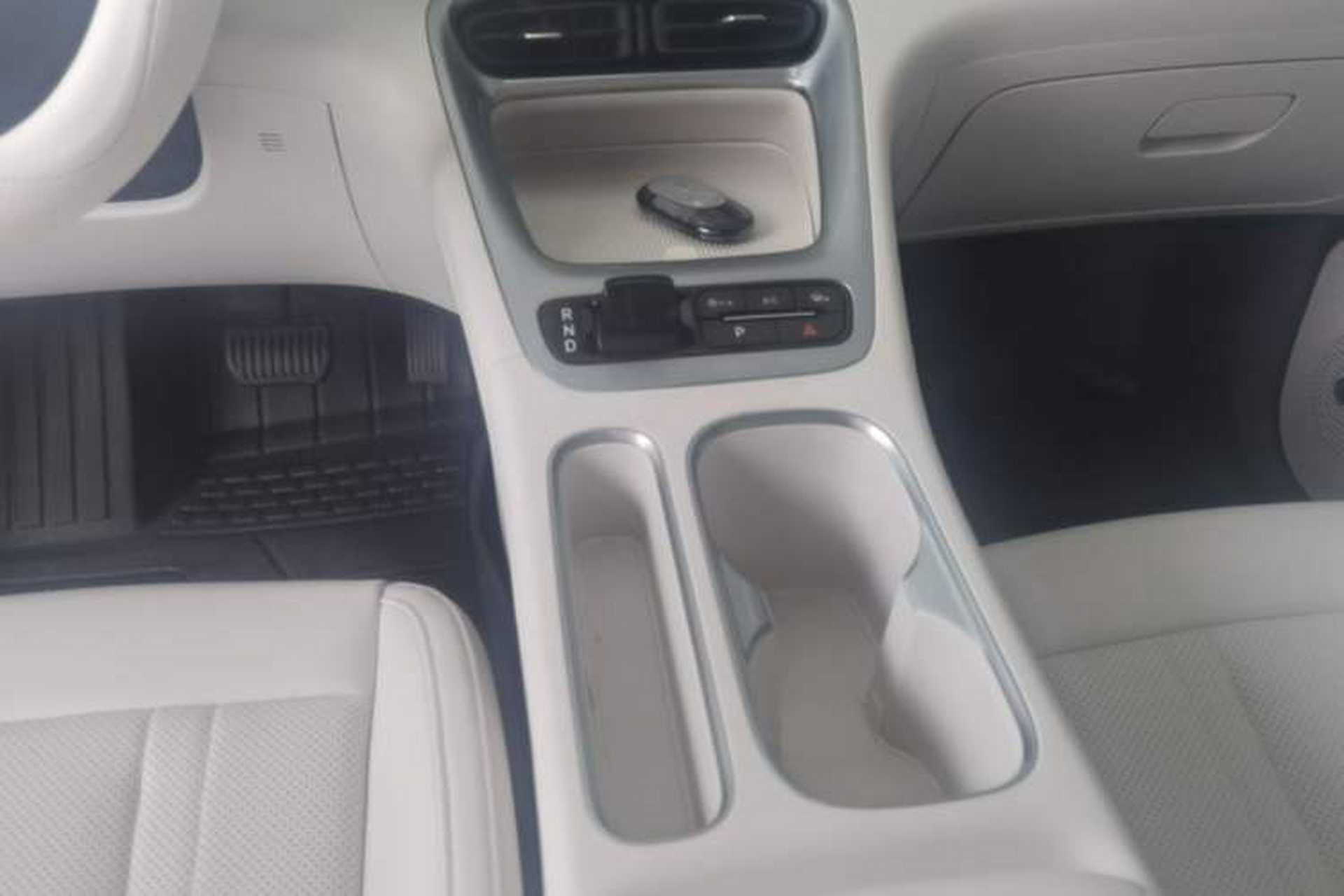 Used Geely Galaxy Geome 2025 UP 410km Exploration Edition Gear Lever