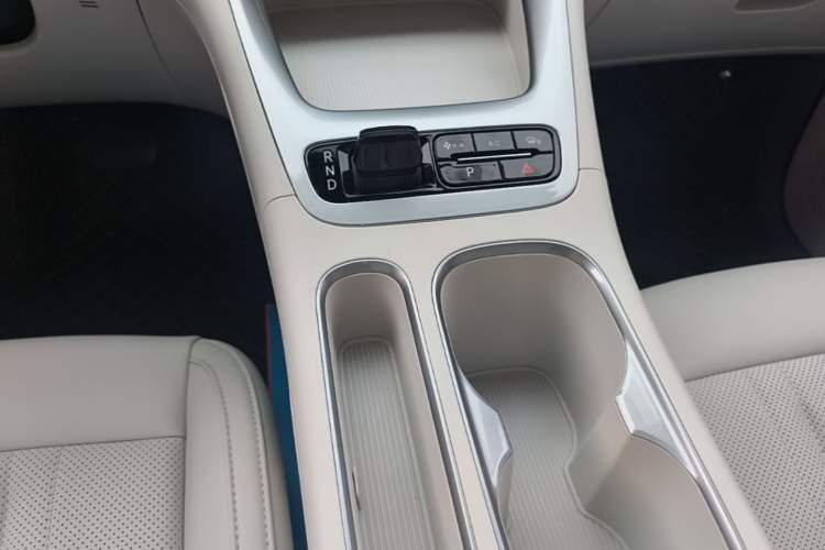 Used Geely Galaxy Geome 2025 310km Dream Edition Gear Lever