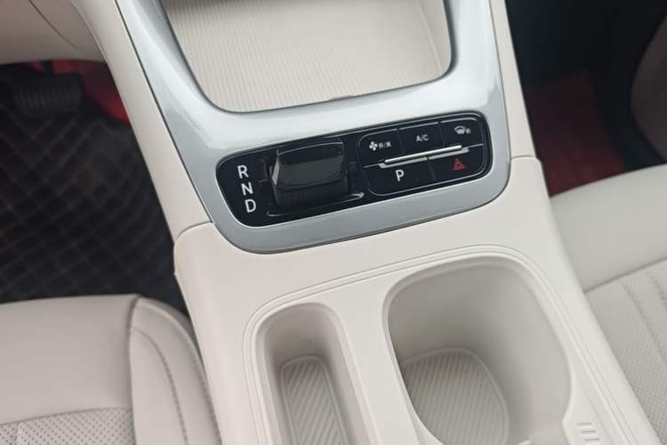 Used Geely Galaxy Geome 2025 310km Dream Edition Gear Lever