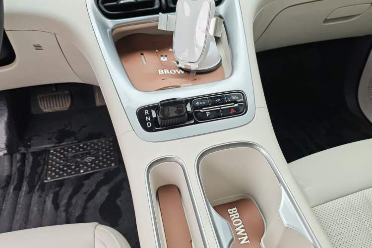 Used Geely Galaxy Geome 2025 310km Youth Edition Gear Lever