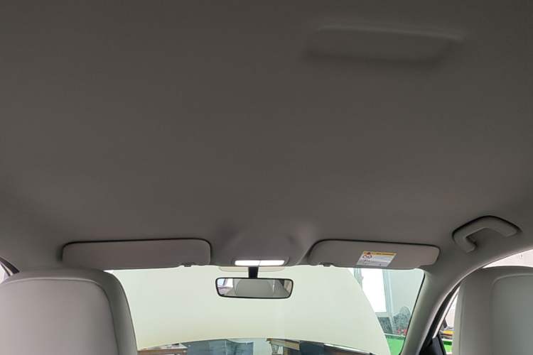 Used Geely Galaxy Geome 2025 310km Youth Edition Headliner