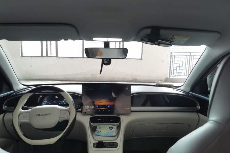 Used Geely Galaxy Geome 2025 310km Dream Edition Headliner