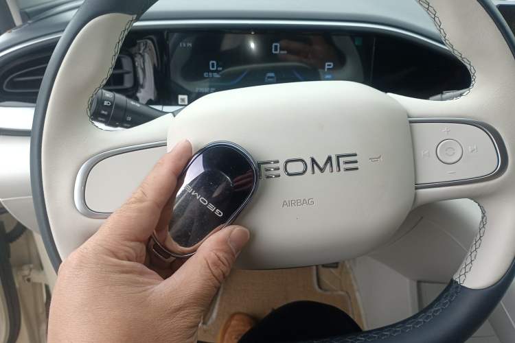 Used Geely Galaxy Geome 2025 310km Youth Edition Interior 1