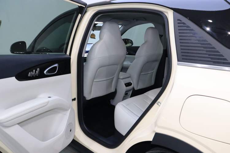 Used Geely Galaxy Geome 2025 UP 410km Exploration+ Edition Interior 2