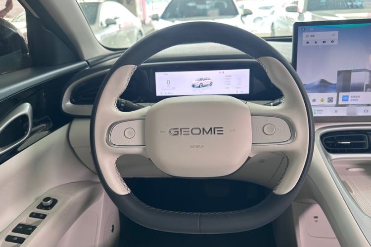 Used Geely Galaxy Geome 2025 UP 410km Exploration+ Edition Interior 2