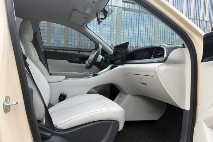 Used Geely Galaxy Geome 2025 UP 410km Exploration Edition Interior 2