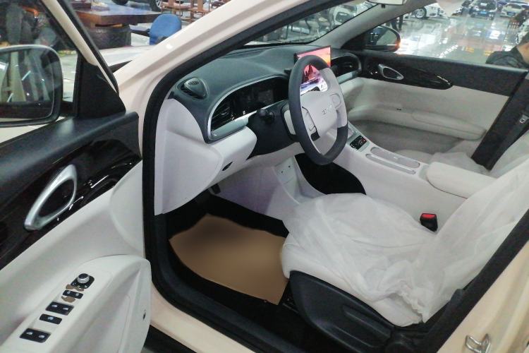 Used Geely Galaxy Geome 2025 310km Dream Edition Interior 3