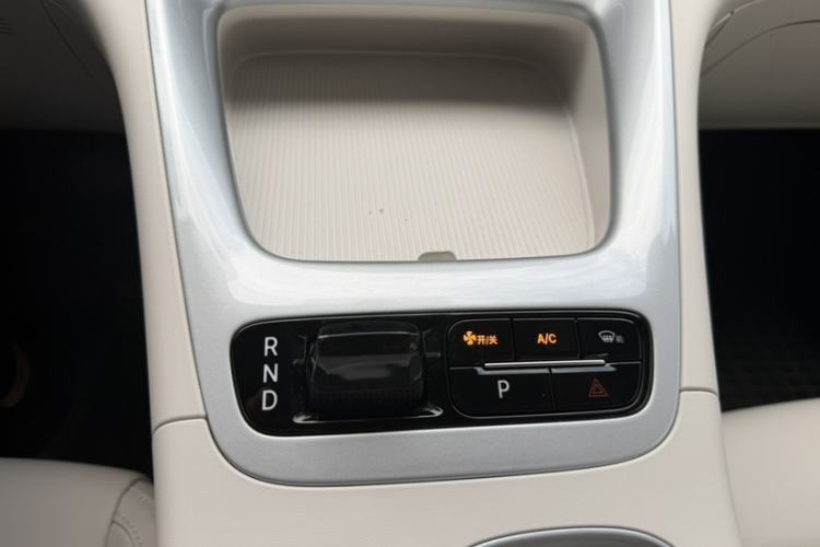 Used Geely Galaxy Geome 2025 UP 410km Exploration Edition Interior 3